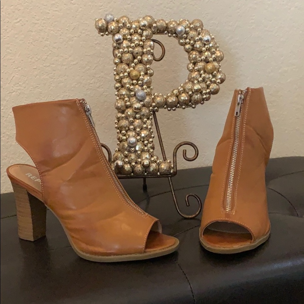 Open Heel/Toe Leather Boots